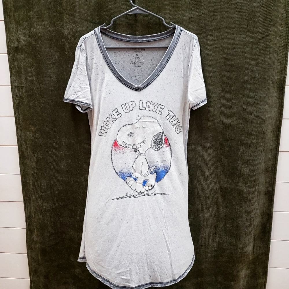 Peanuts gray size medium sleep shirt